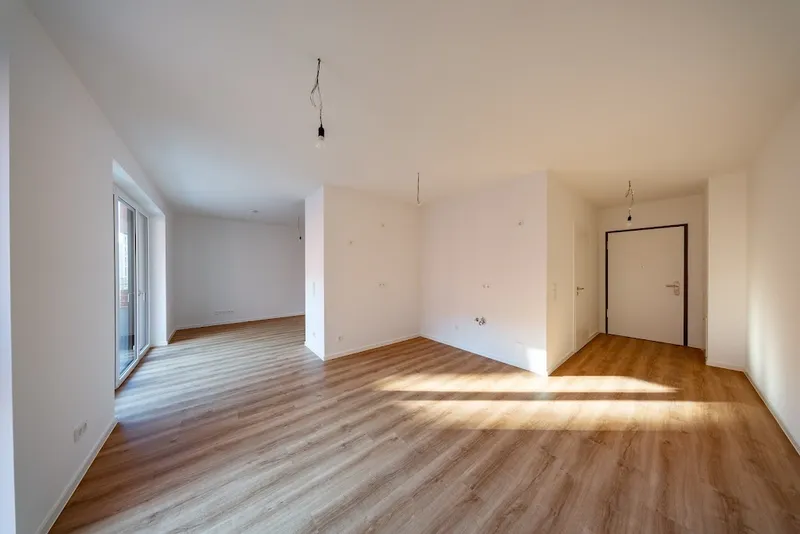 Helle Wohnung im Erstbezug / WBS bis 160, 180 oder 220 % erforderlich — photo 1